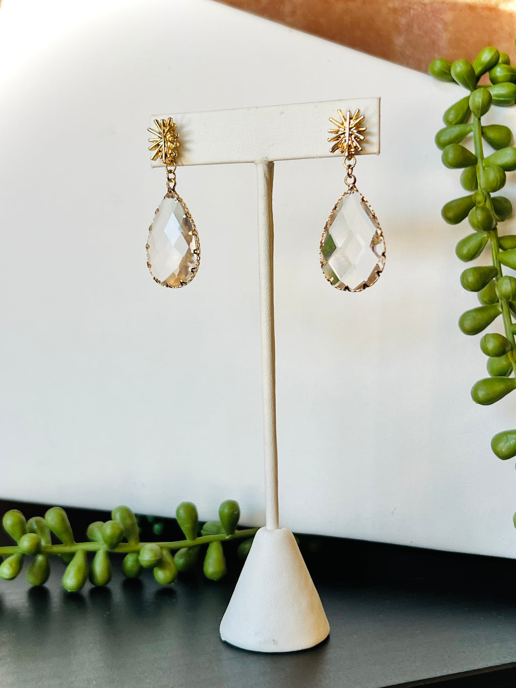 Charleston Drop (Gold)