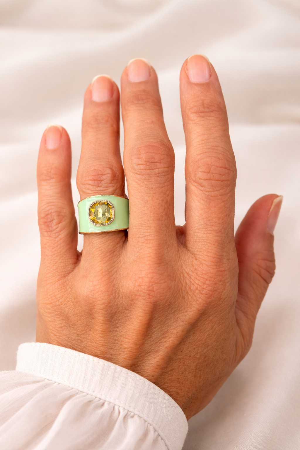 Alba Ring (Size 6.5)