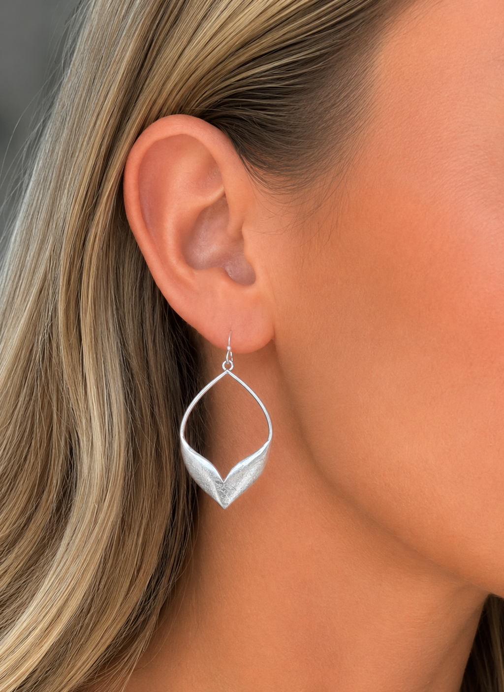 Caribbean Queen (Brushed Silver)
