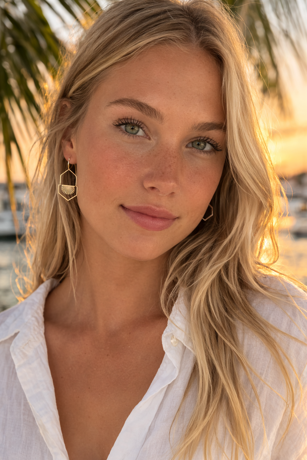 Mallory Square Hoops