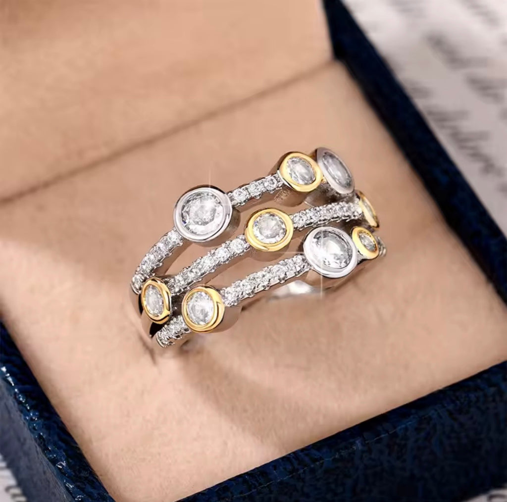 Helen Ring (Size 6)