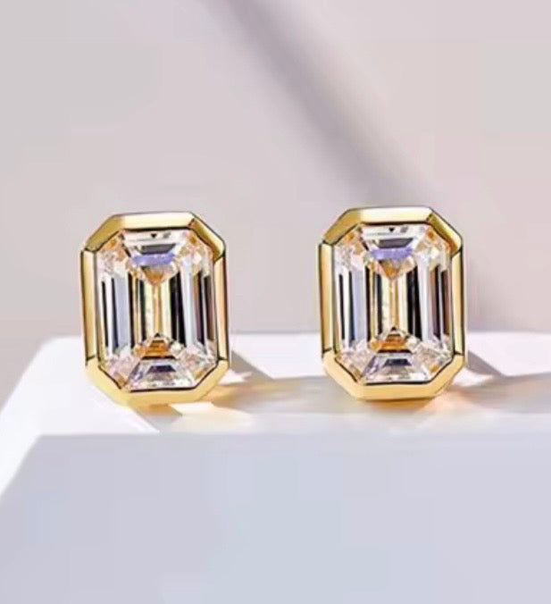 Emily Studs