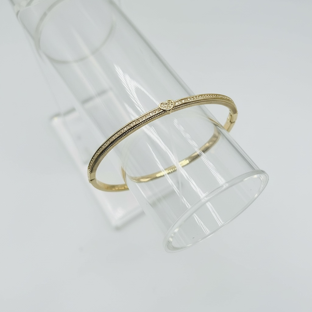 Nicole Heart Bracelet