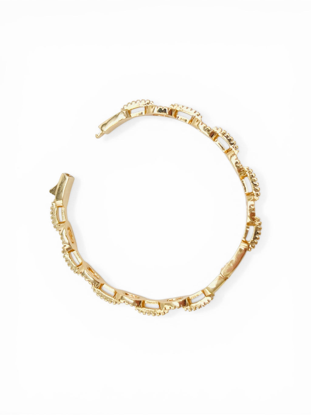 Eloise Clasp Bracelet